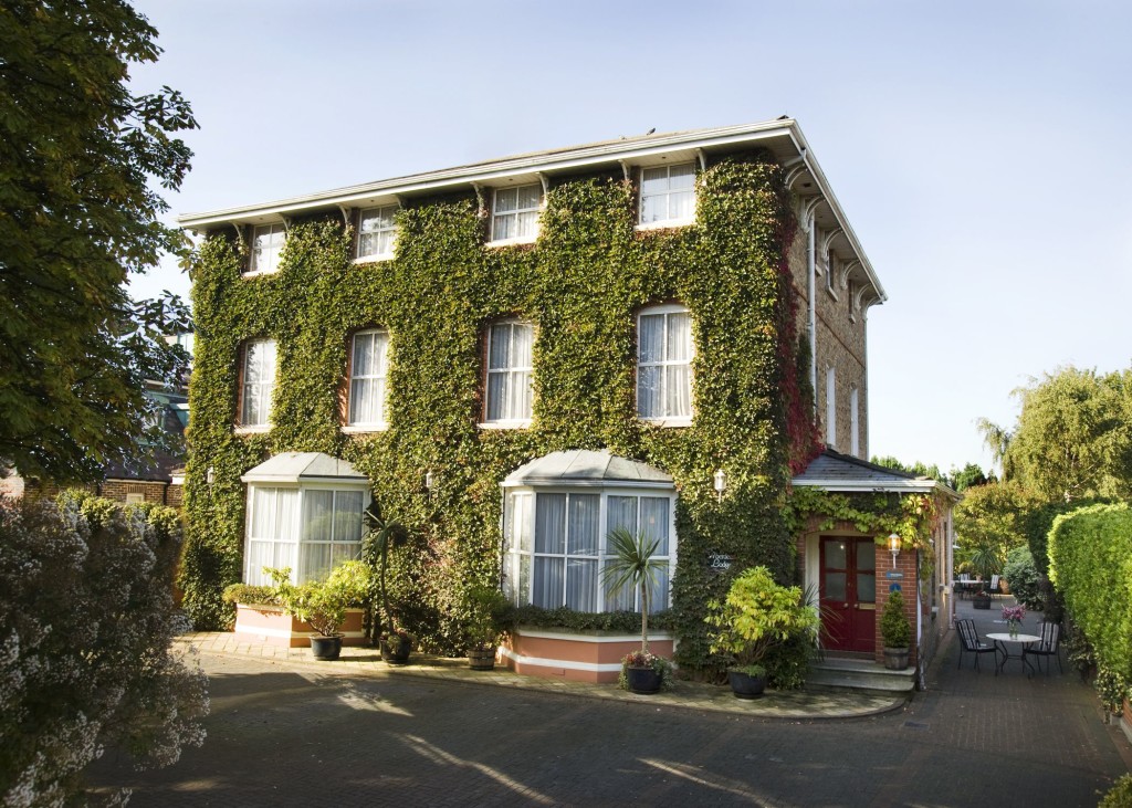 The ivy-coated, leafy exterior of Aberdeen Lodge, Dublin
