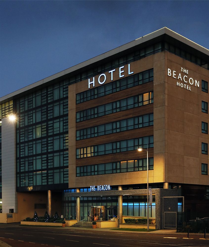 Exterior and entrance to the Beacon Hotel