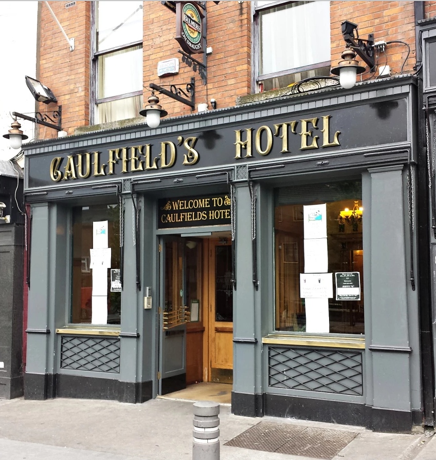The entrance to Caulfield's Hotel and bar