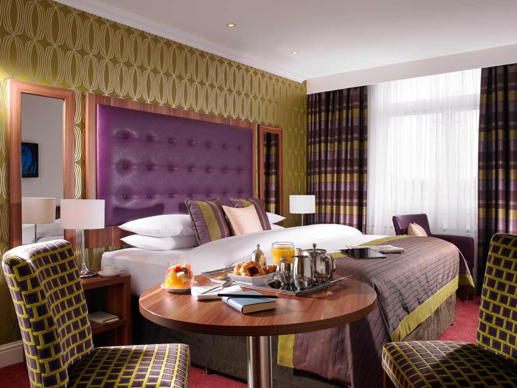 A superbly furnished deluxe suite at the Best Western Dublin Skylon
