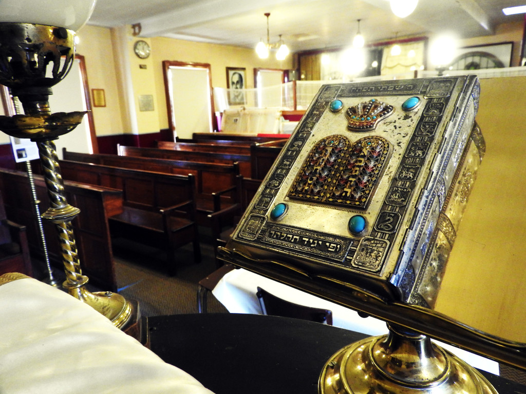 Siddur on the museum's second floor synagogue