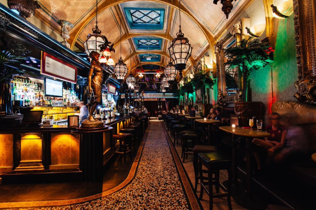 Cafe en Seine Dublin exquisite atmosphere and stunning décor