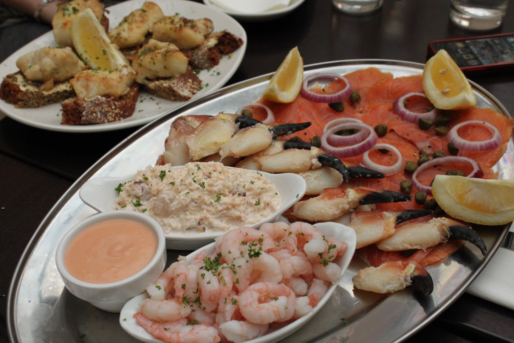 A tempting set of seafood and fish dishes in Matt the Thresher