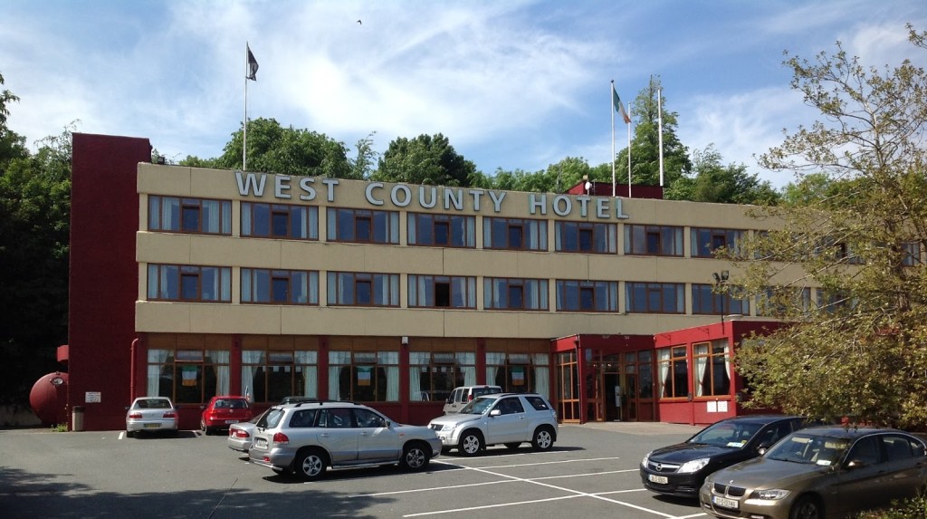 The spacious car park and exterior of West County Hotel